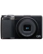 Ricoh GR III HDF -kompaktikamera